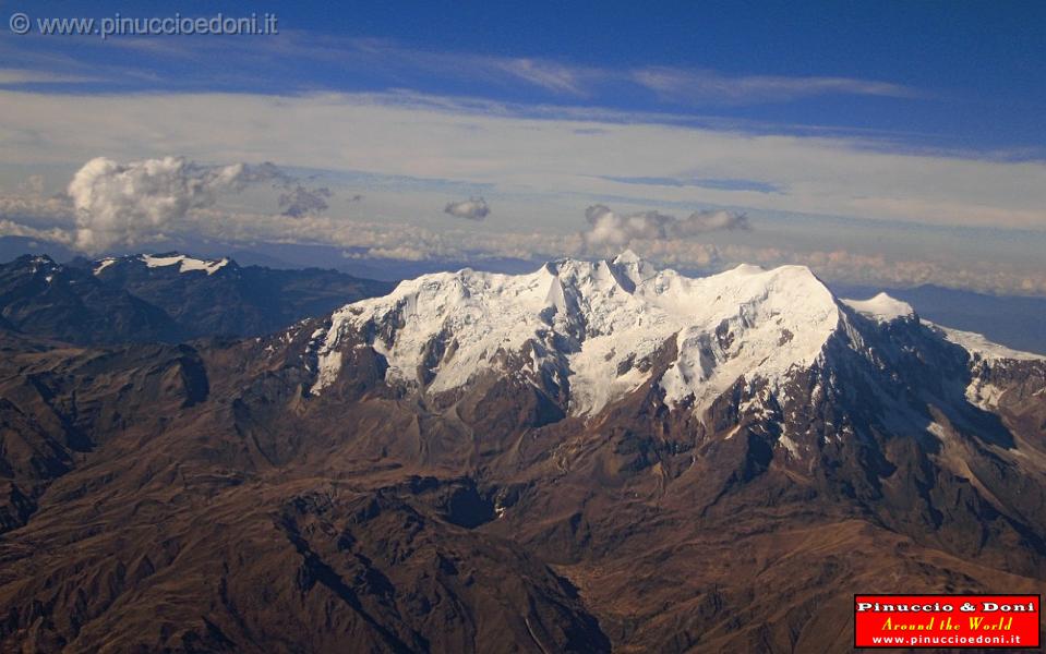 BOLIVIA 2 - Sucre La Paz in volo - 2.jpg